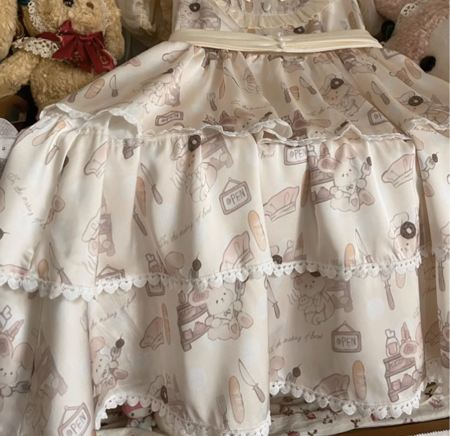 Plus Size Printed Lolita Dress With Puff Sleeves