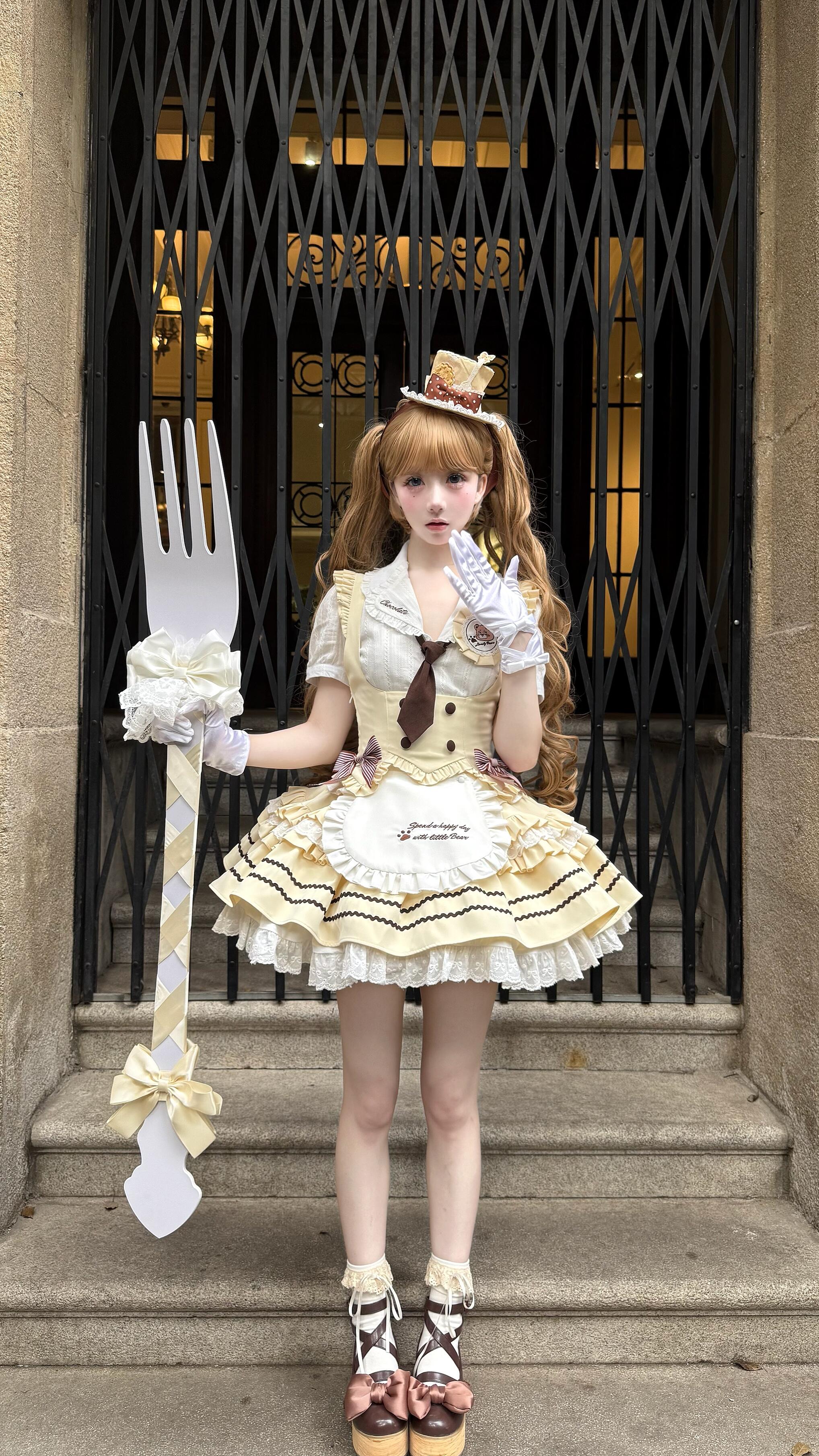 Vanilla Bear Tea Doll JSK Set