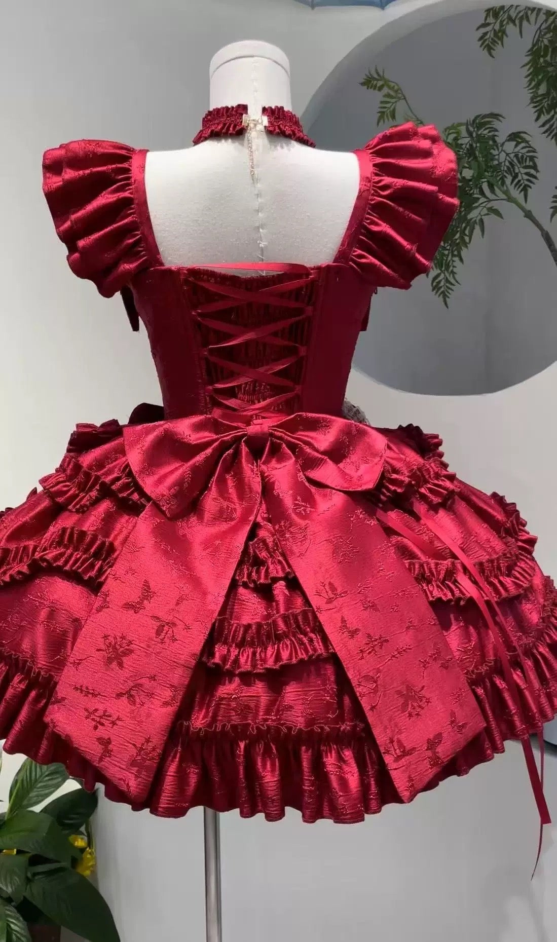 Sophisticated ruffled dress