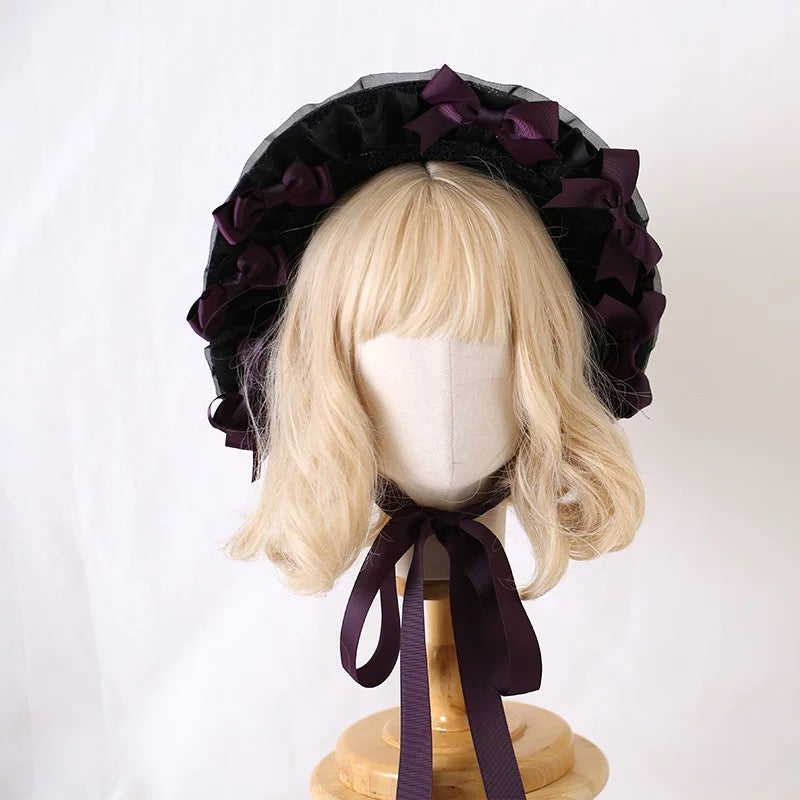 Midnight Elegance Lace Bonnet