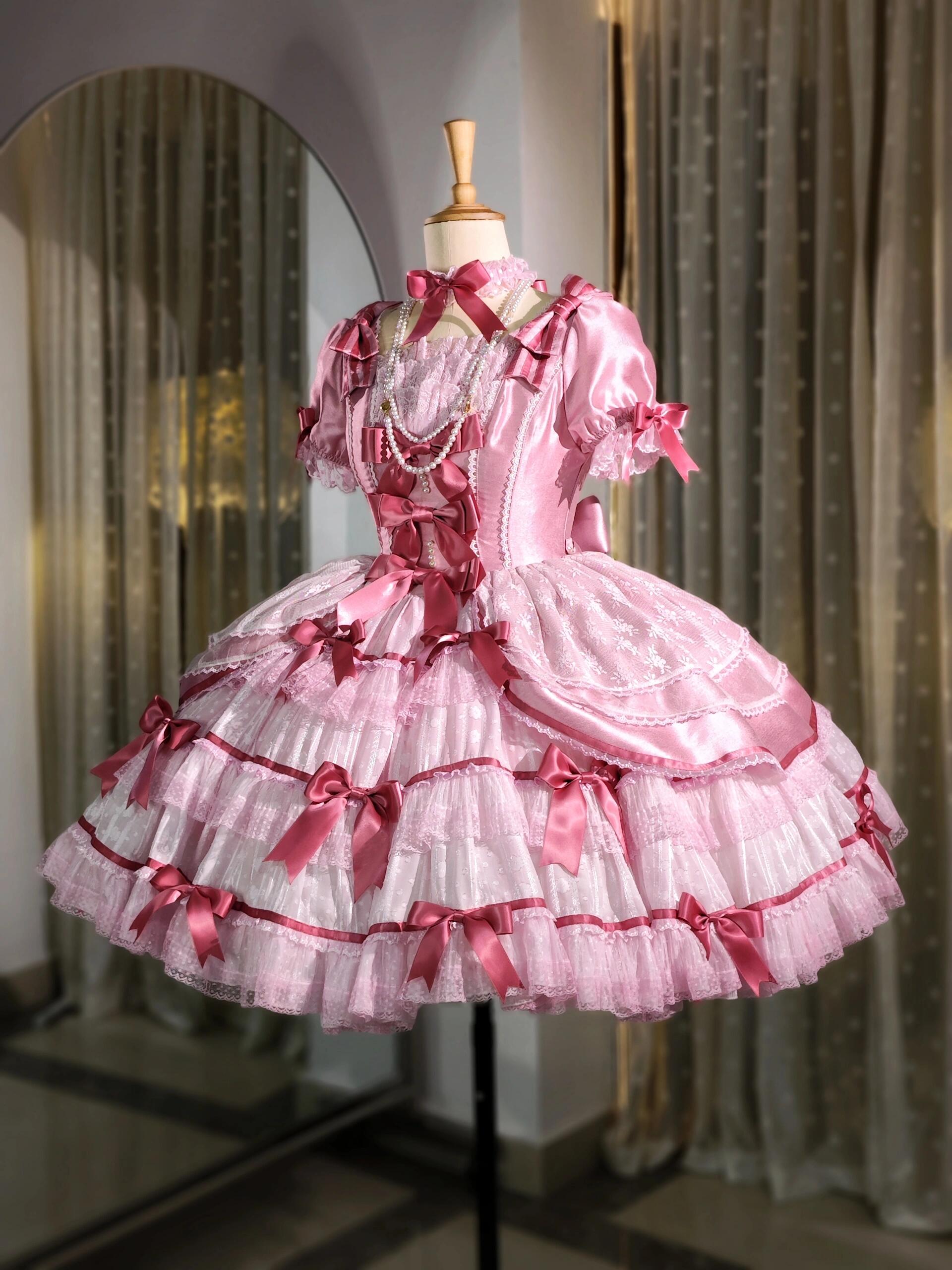 Pink fuchsia lolita dress