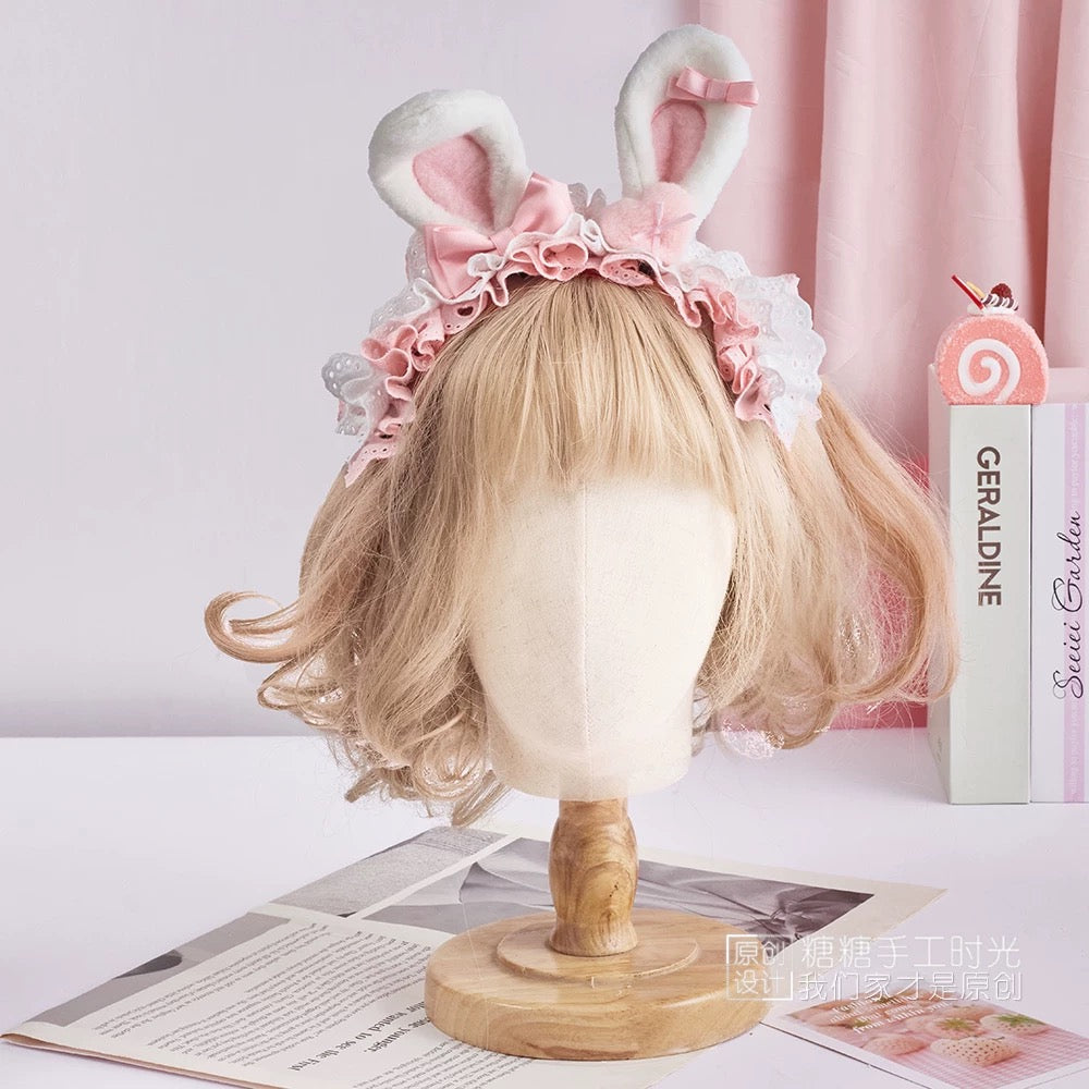 Sailor Lolita fashion with rabbit details