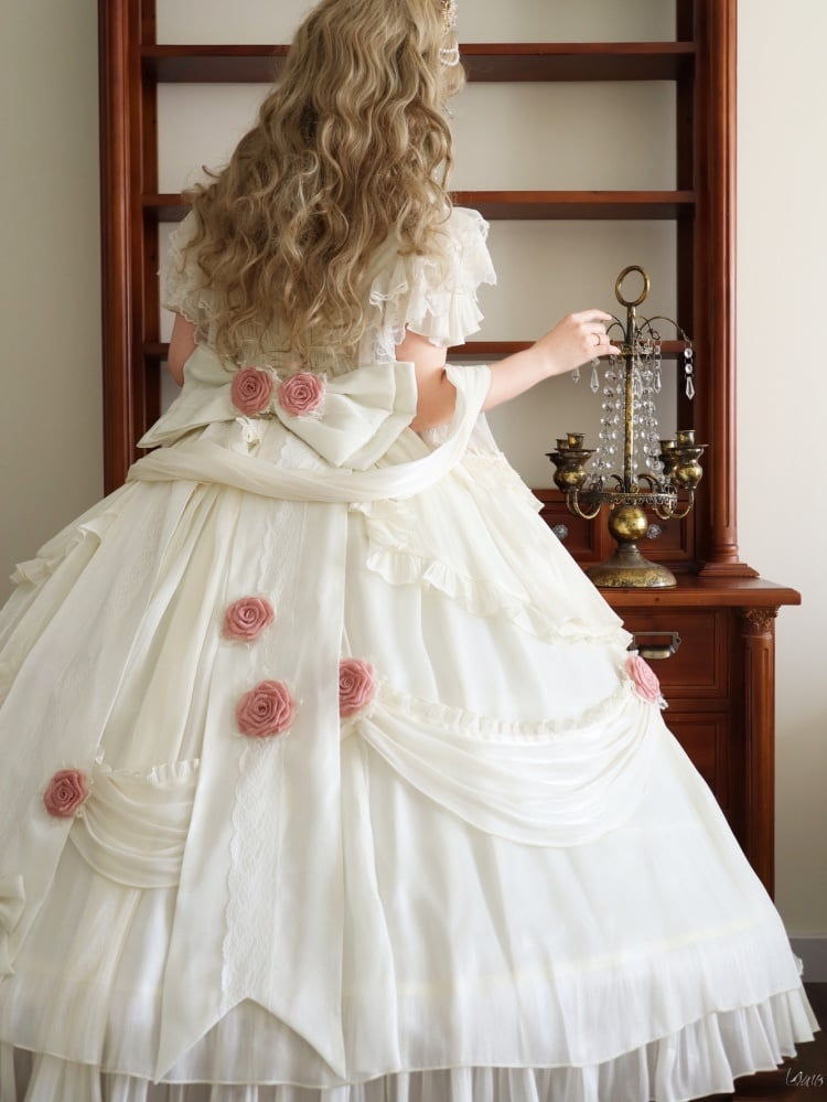 Ivory Princess Basque Waist Dress Roses and Bead Chain Lolita Wedding Dress - Sukuroi
