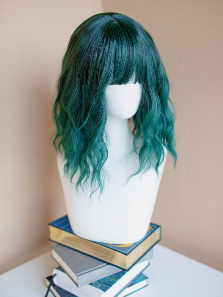Green Wavy Chic Bob Synthetic Wig