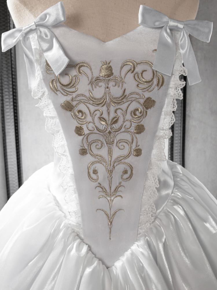 Lily of The Valley Manor Color White Embroidery Bodice Sweetheart Neckline Strapless Jumper Skirt