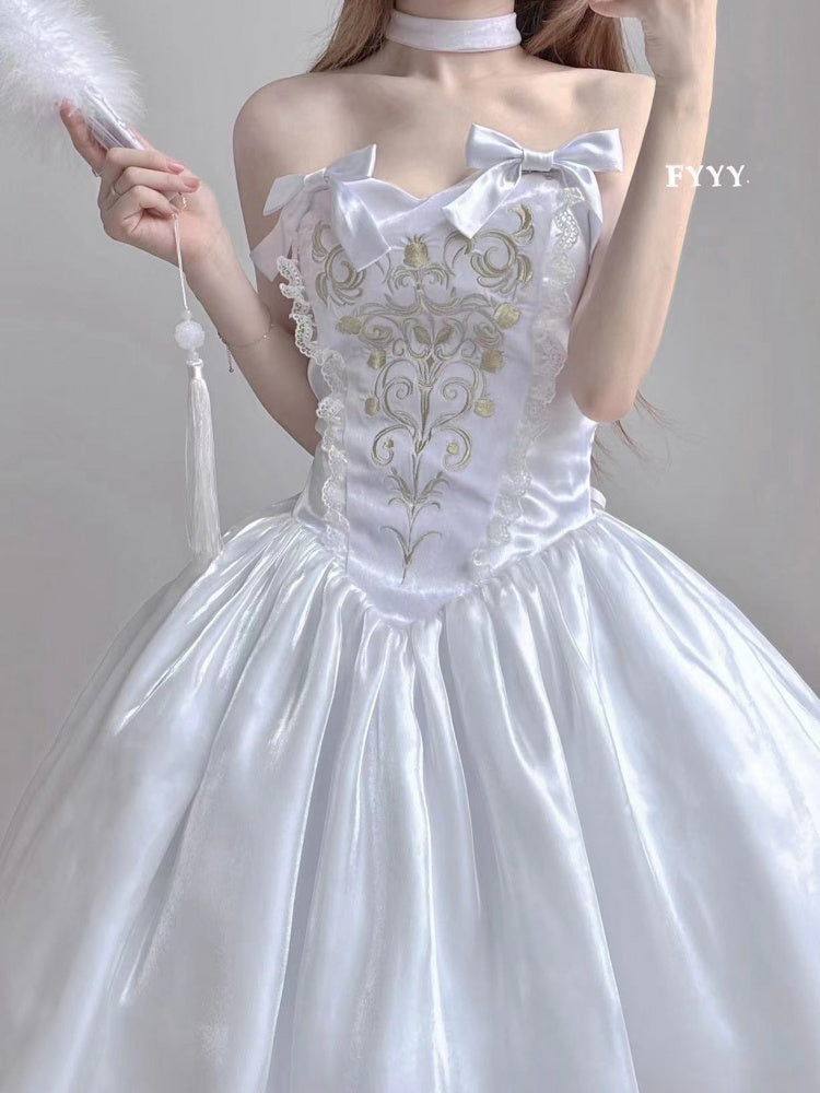 Lily of The Valley Manor Color White Embroidery Bodice Sweetheart Neckline Strapless Jumper Skirt