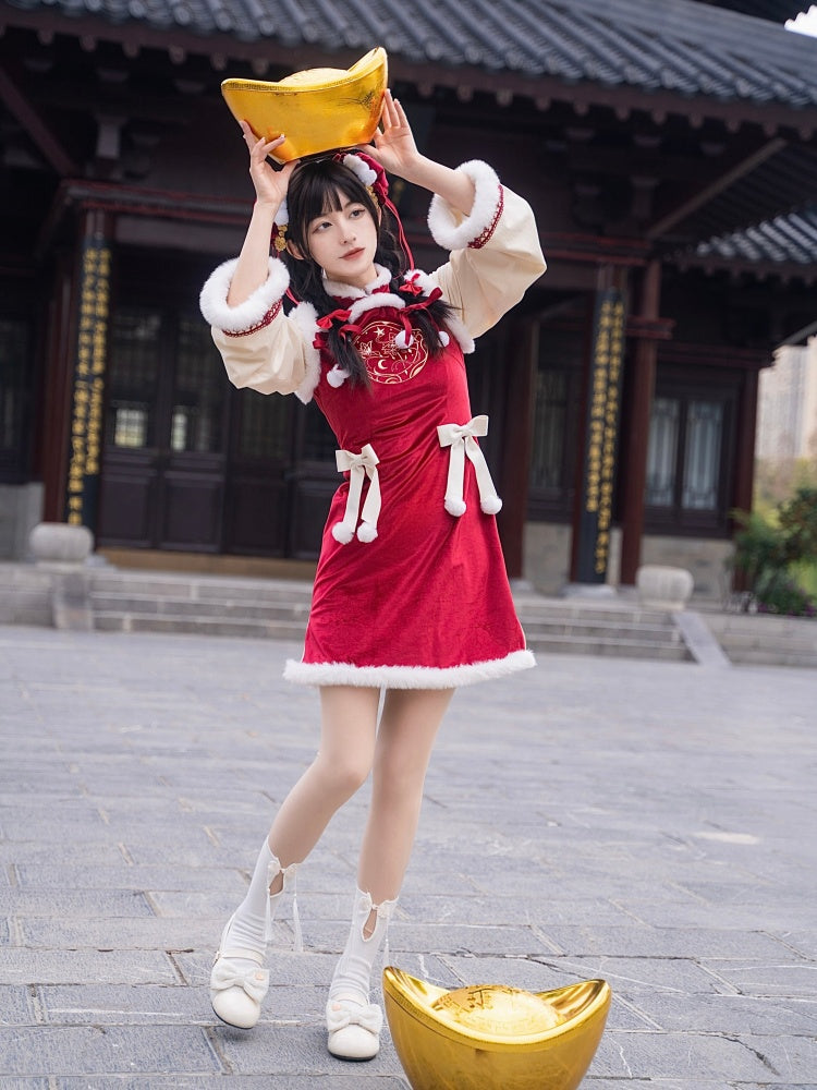 New Year Red Plush Cheongsam Collar Gold Embroidery Bodice Chi-pao