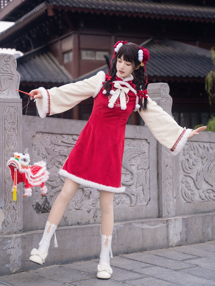 New Year Red Plush Cheongsam Collar Gold Embroidery Bodice Chi-pao