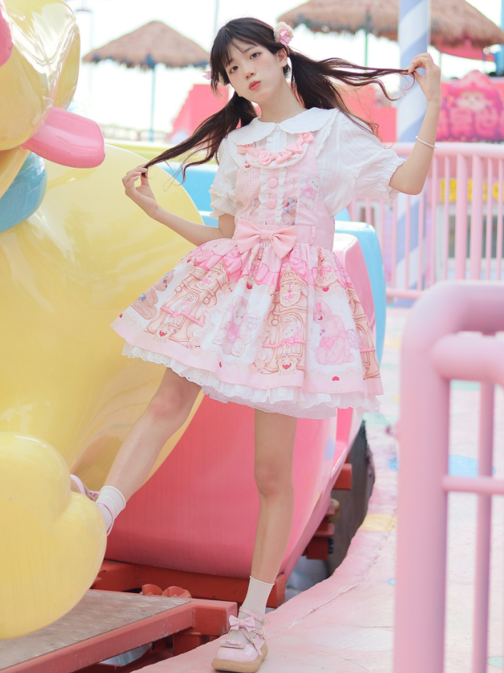 White Peter Pan Collar Shirt / Pink Teddy High Waist Overalls