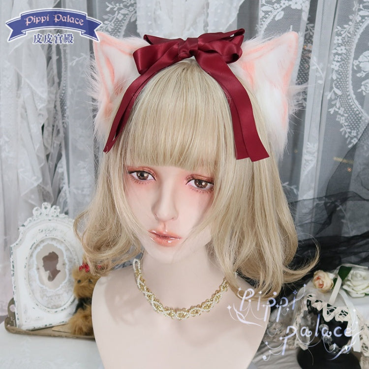 Shoulder Length Wavy Light Golden Blonde Synthetic Wig