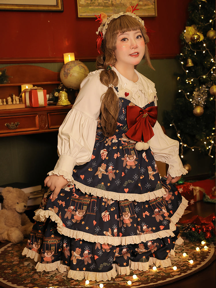 Flounce skirt with ruffled hem styled for summer outings
