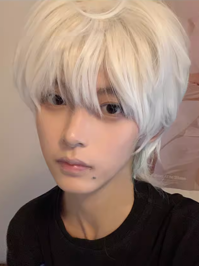 White Wavy Ouji Short Wig