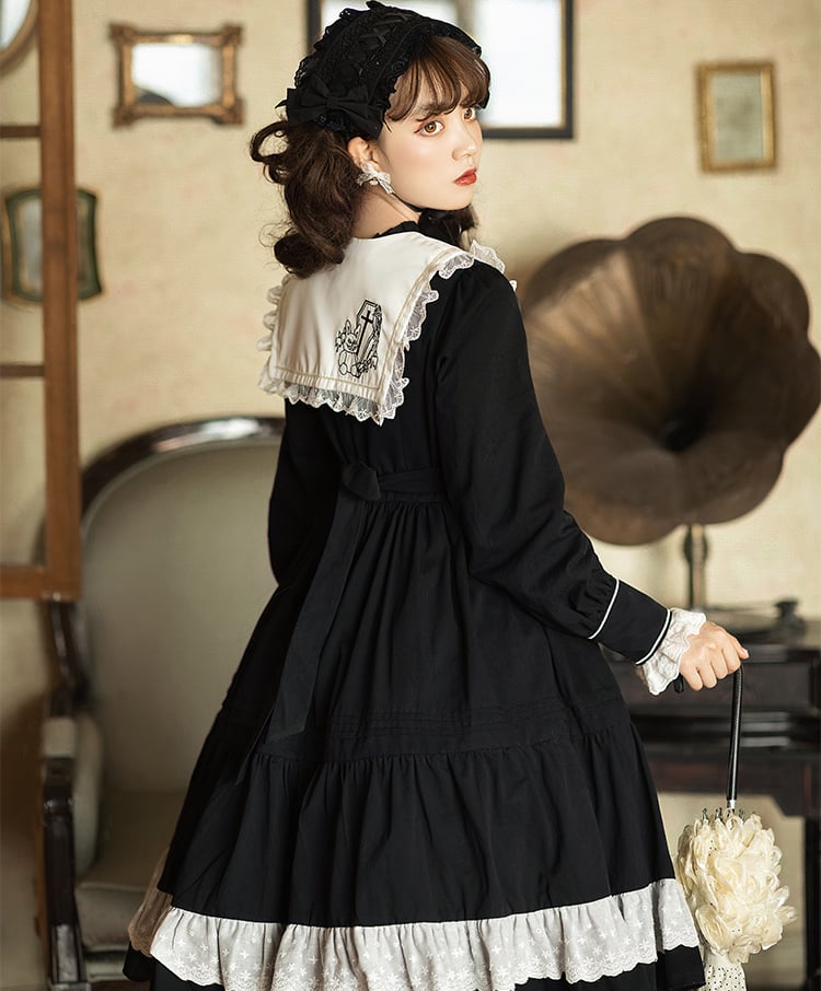 Temple of The Cross Pointed Collar Long Sleeves One Piece