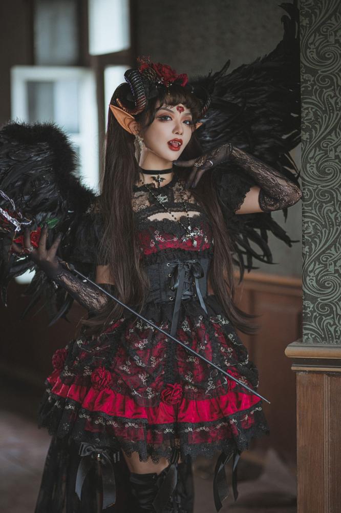 Gothic JSK dress Halloween cosplay outfit