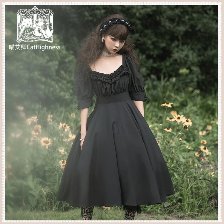 Black Elegant Carroll Manor Short Sleeves OP