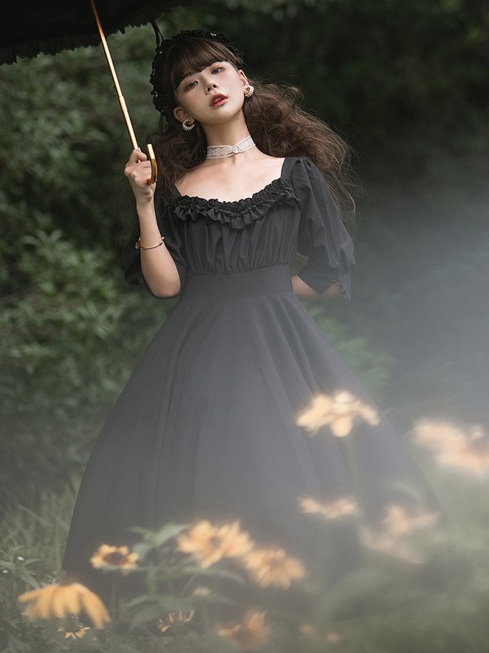 Black Elegant Carroll Manor Short Sleeves OP