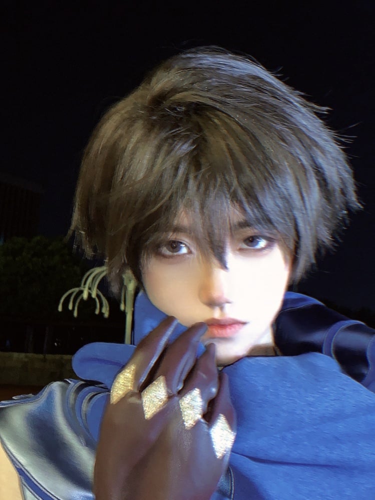 Light Brown / Black Ouji Short Synthetic Wig