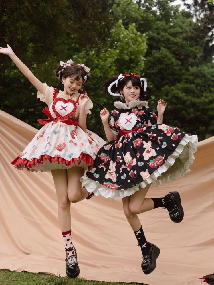 Bear and Strawberry Print Ruffle Trim Heart-shaped Bodice Jumper Skirt
