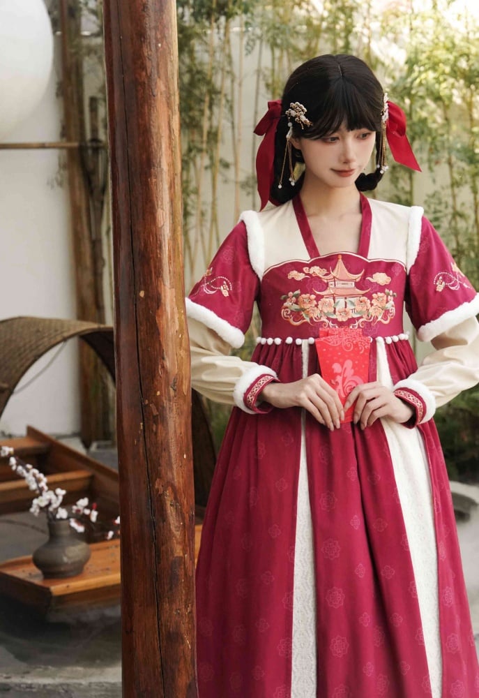 Red Embroidery Details Bodice Served Ru Long Sleeves Han Dress - Sukuroi