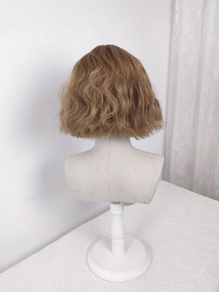 Wavy Flax Gold Short Lolita Synthetic Wig