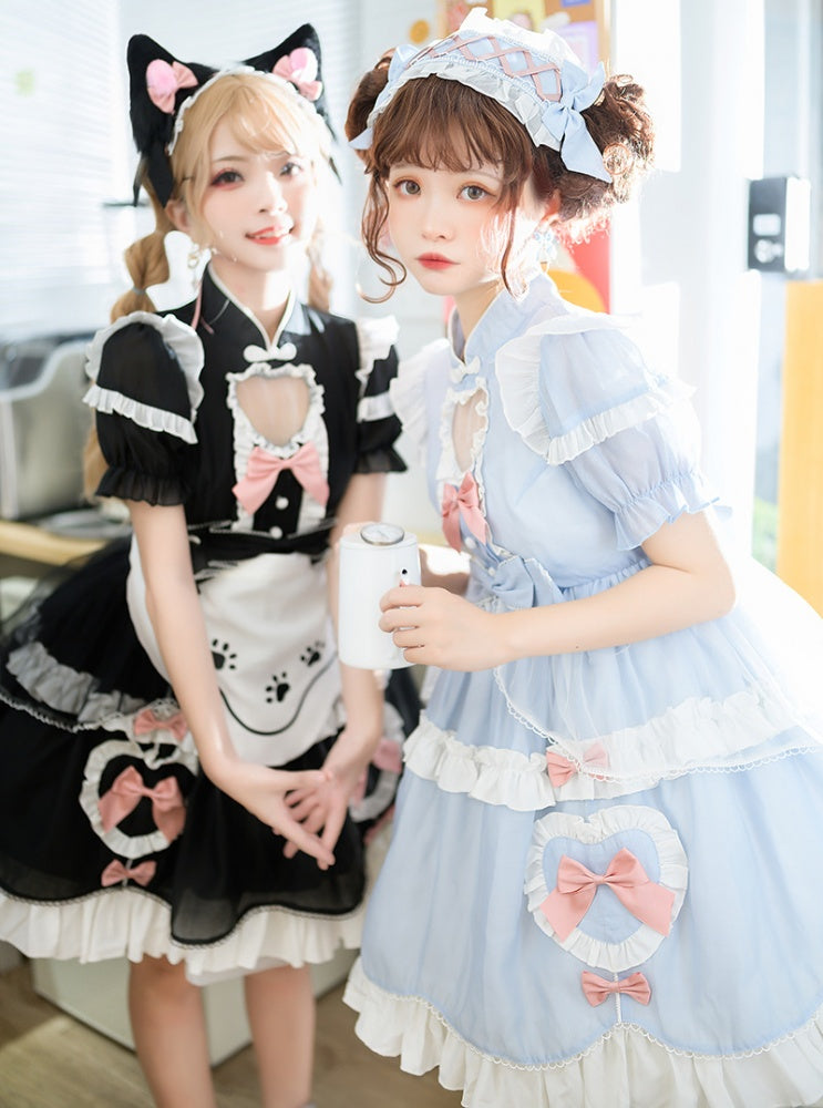 Sleeve ruffle detail