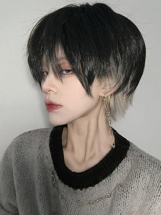 Soda Black and Grey Highlight Hair Color Ouji Short Wig