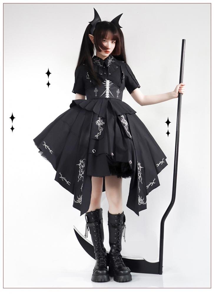 Thorns of Fog Color Black Cross and Thorns Embroidery Military Lolita OP