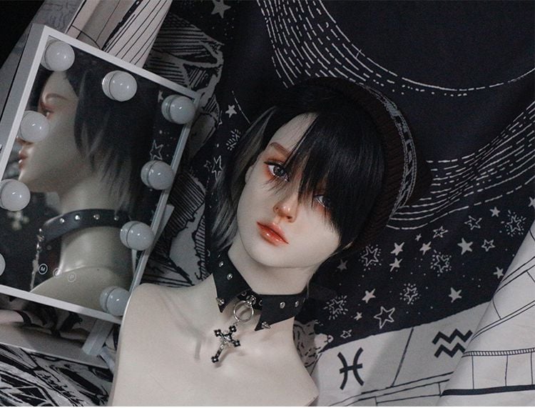 Soda Black and Grey Highlight Hair Color Ouji Short Wig