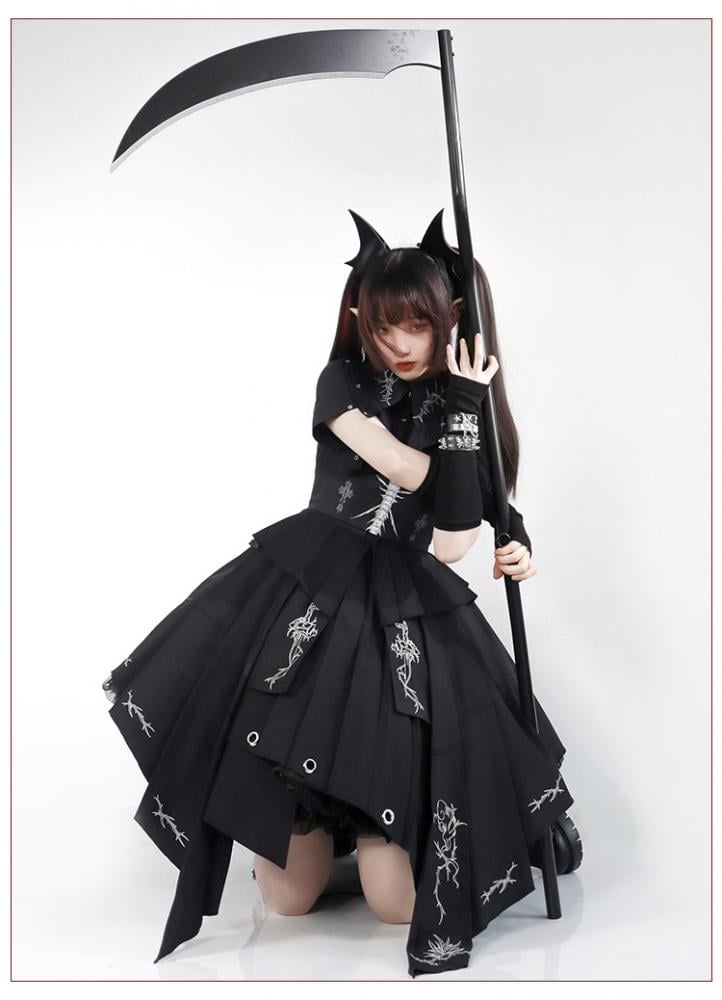 Thorns of Fog Color Black Cross and Thorns Embroidery Military Lolita OP