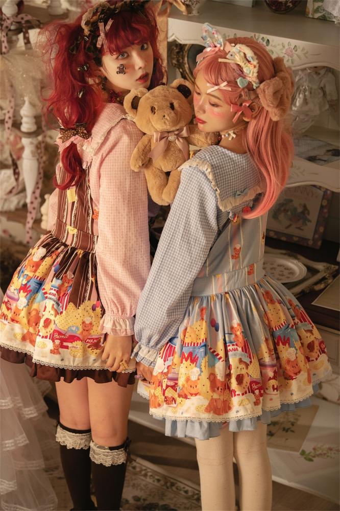 Little Bear and Pot Built-in Petticoat Bear and Biscuit Print Overalls