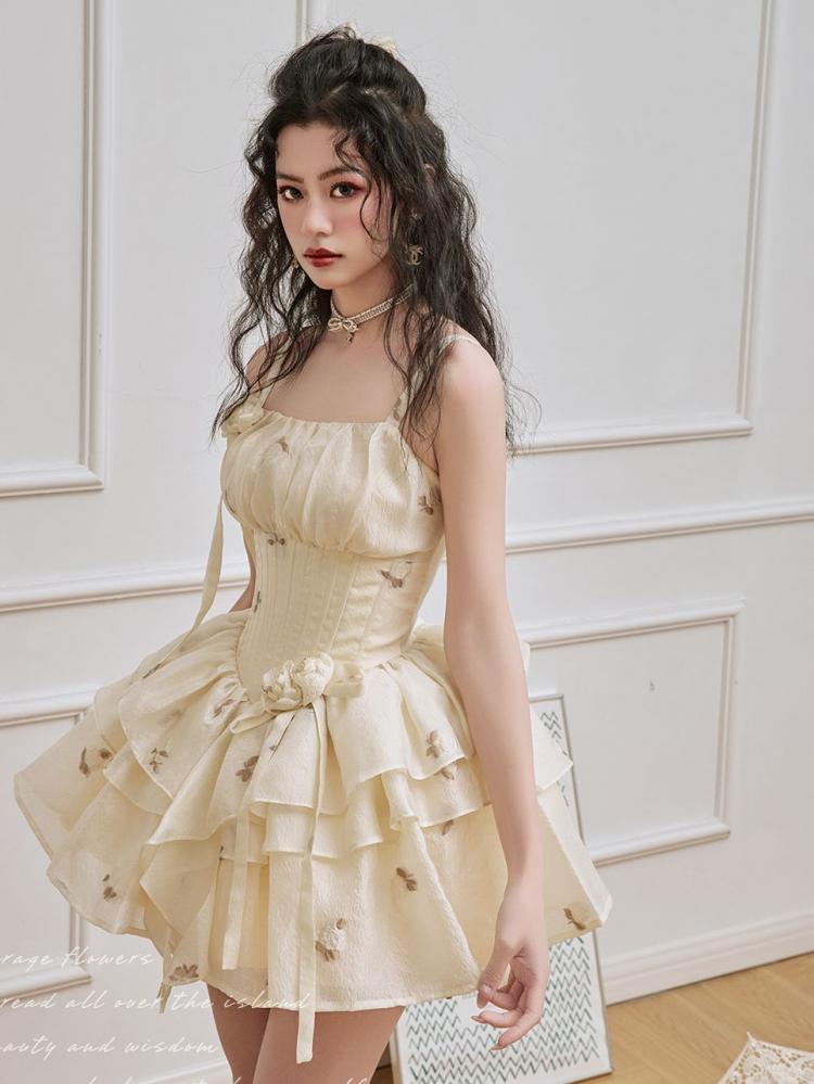 Light Yellow Floral Pattern Boned Bodice Jumper Skirt with Rosette Brooches Short Version