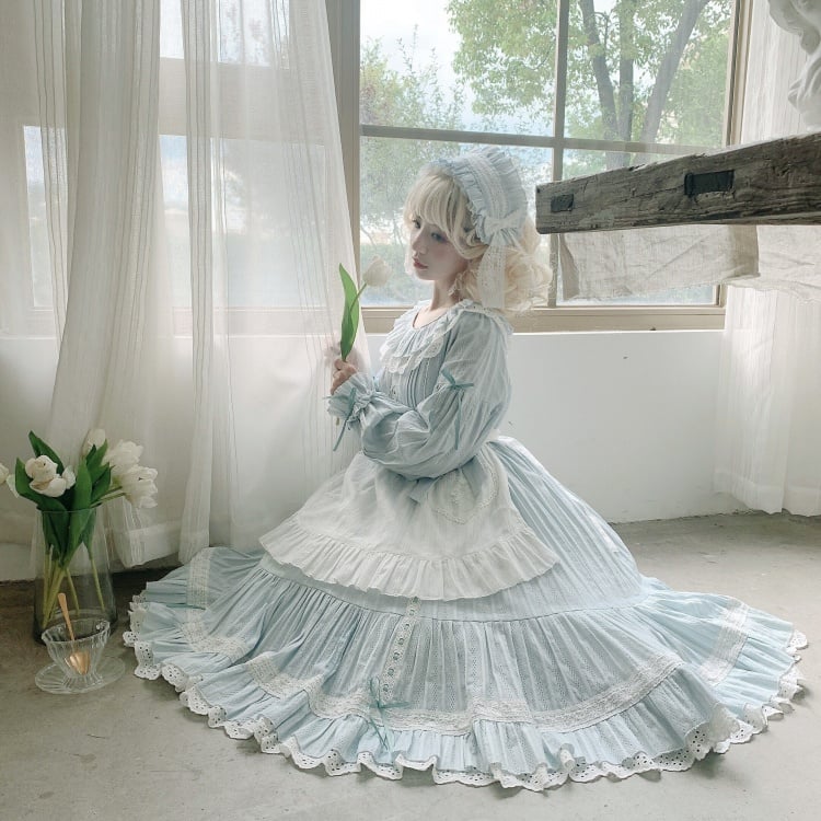 Short Version Margarita Floal Embroidery Bodice Round Neck High Waist Long Sleeves One Piece