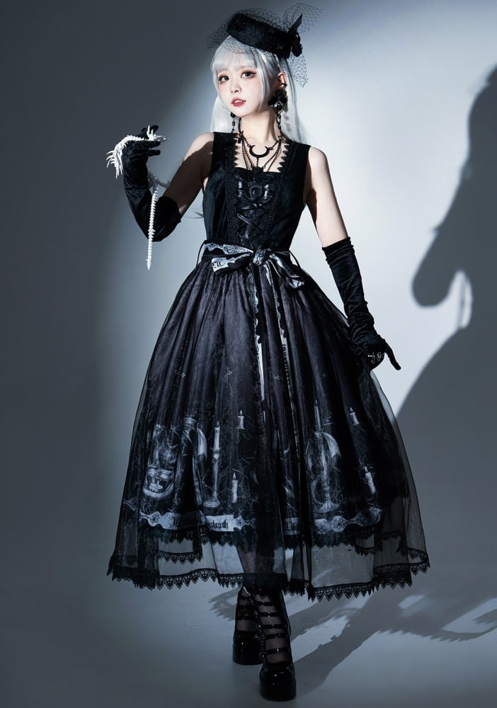 Black gothic jumper skirt with dragon print for women’s fashion