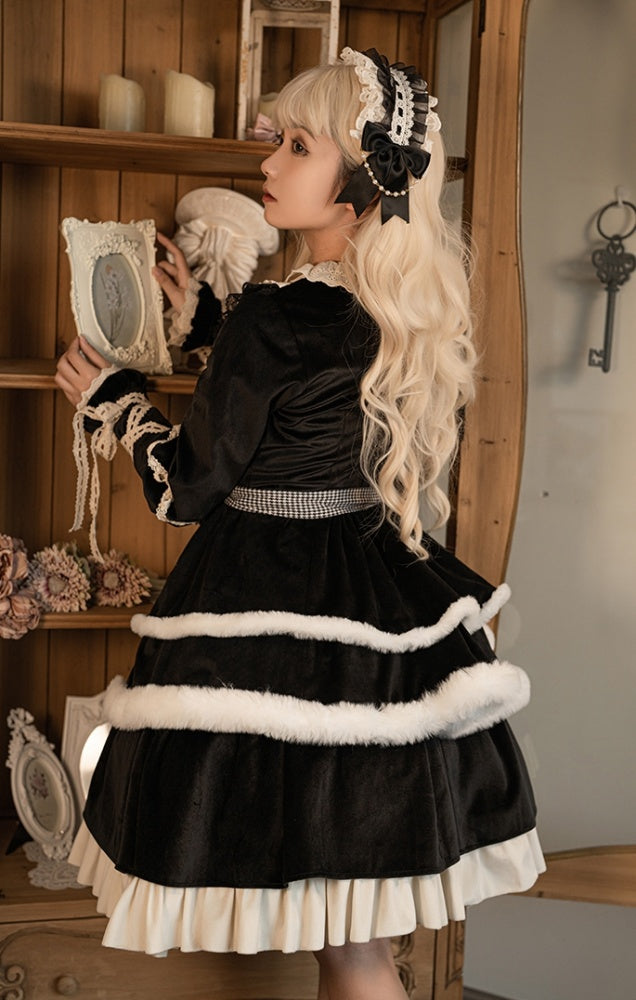 Winter Love Song Black and Beige Round Neck Velvet Long Sleeves One Piece