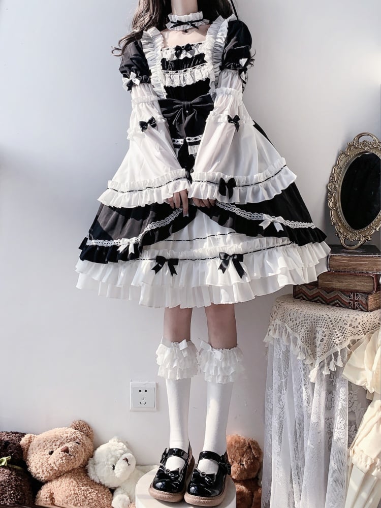 White Night Aurora Black and White Old School One Piece with Removable Bell Sleeves