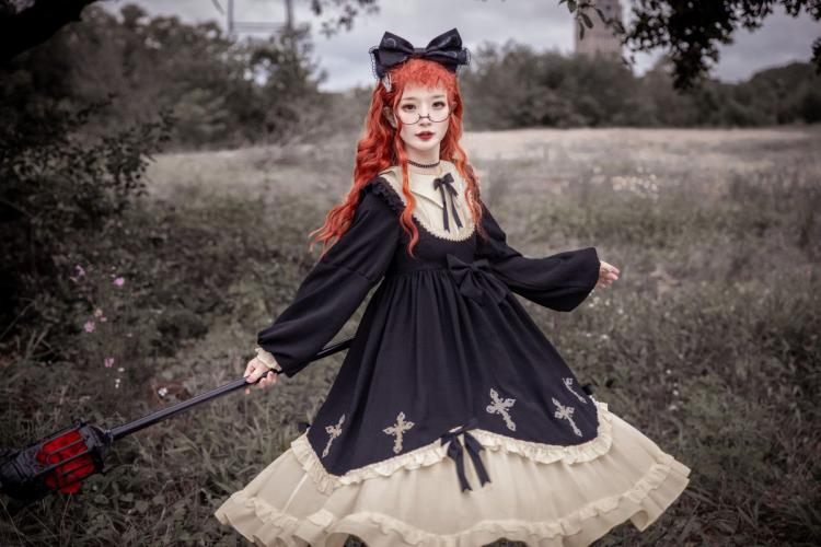 Starry Night Cross Bowknot Details Long Sleeves Lolita OP