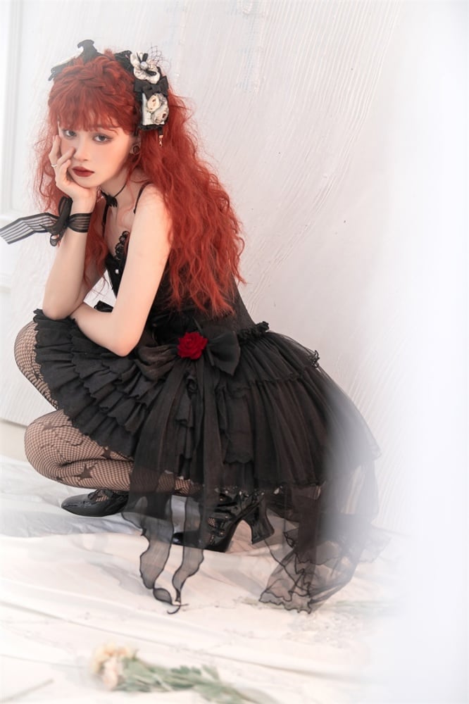 Little Rose Kuro and Shiro Style Sweetheart Neckline High Waist Jumper Skirt