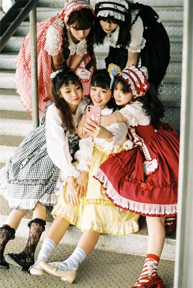 Star Candy Jar Ruffle Trim Bowknot Details Jumper Skirt