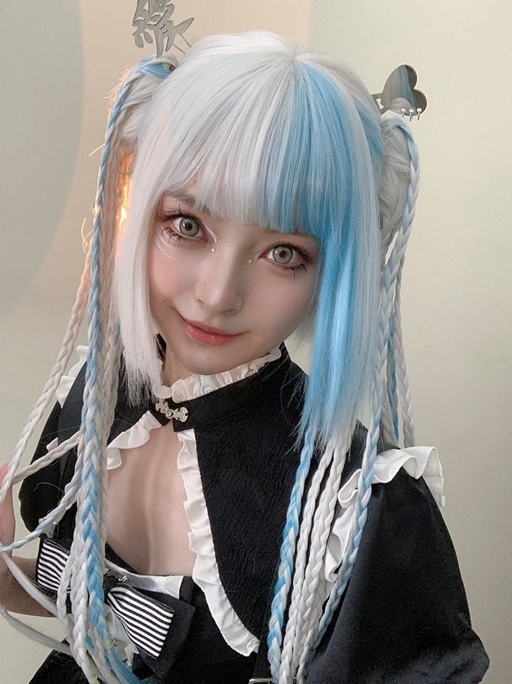 White and Blue Highlight Color Chin Bob Cut Wig with Ponytail and Braids Jaw Clips