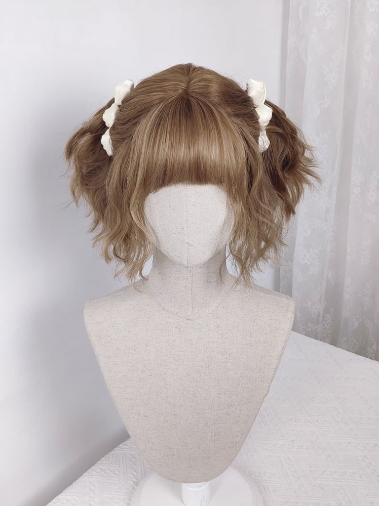 Wavy Flax Gold Short Lolita Synthetic Wig