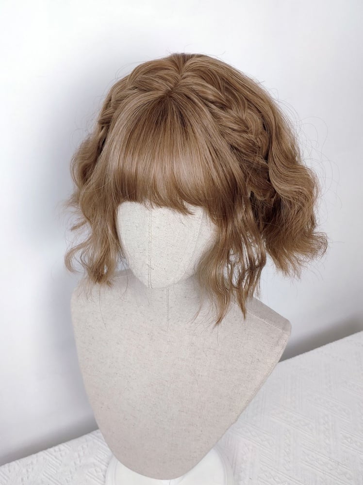 Wavy Flax Gold Short Lolita Synthetic Wig