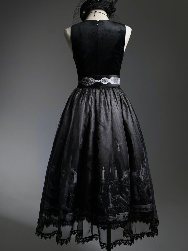 Women’s gothic jumper skirt in black