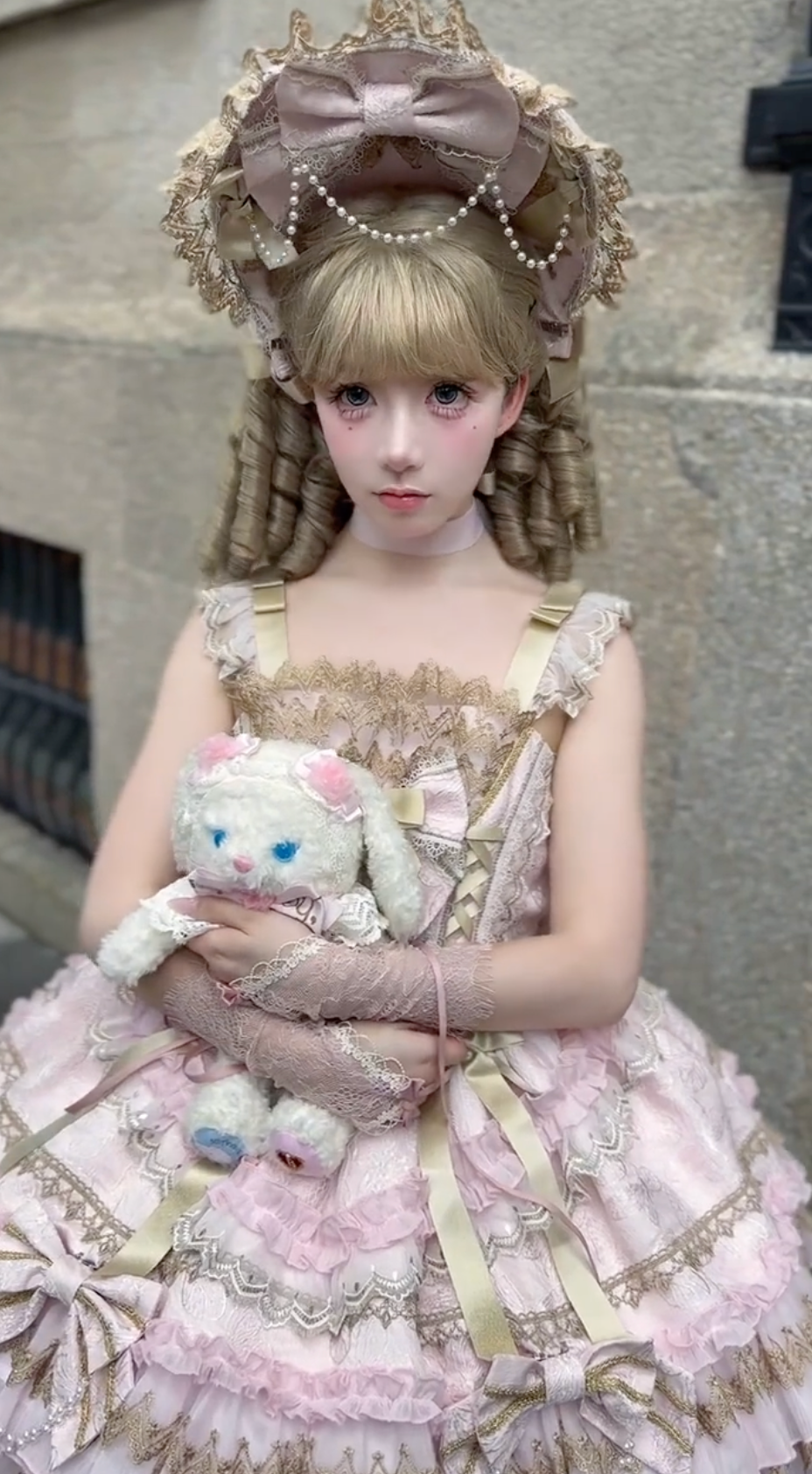 Versailles Rose Waltz Lolita Dress (Blush Pink & Gold)