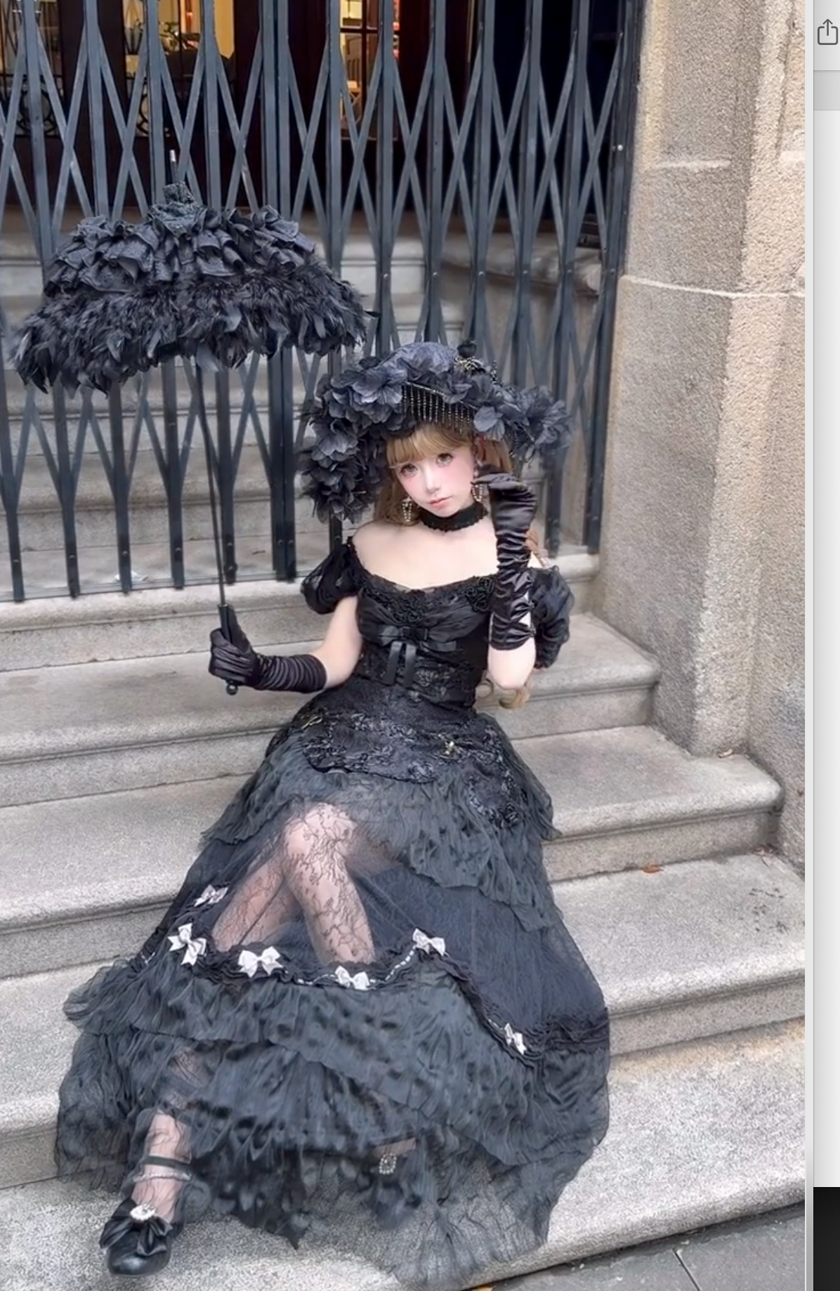 Victorian Midnight Mourning Gown (Black)