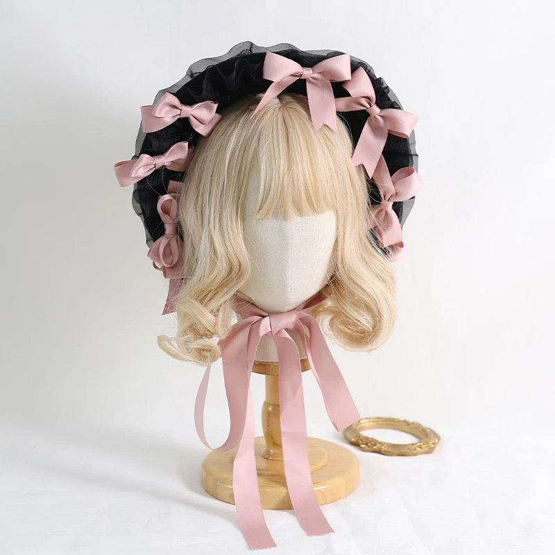 Midnight Elegance Lace Bonnet