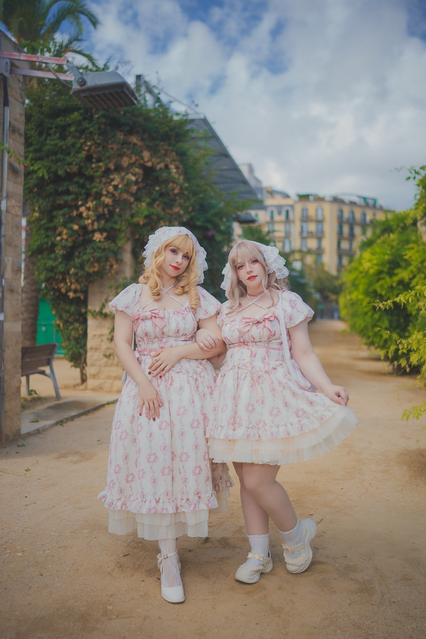 Rosy Garden Charm Long OP (Ivory Pink)