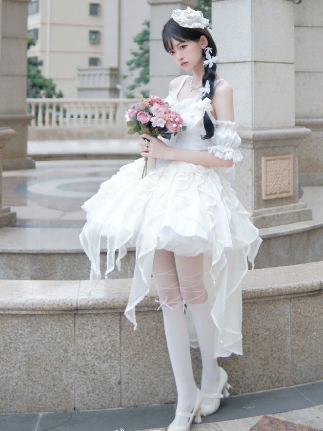 White Balletcore Corset Jumper Skirt Basque Waist Princess Dress with Sleeves and Bow Train