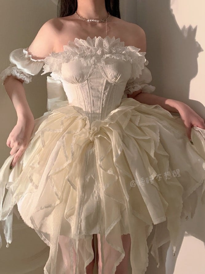 Beige Balletcore Corset Jumper Skirt Basque Waist Princess Dress with Sleeves and Bow Train