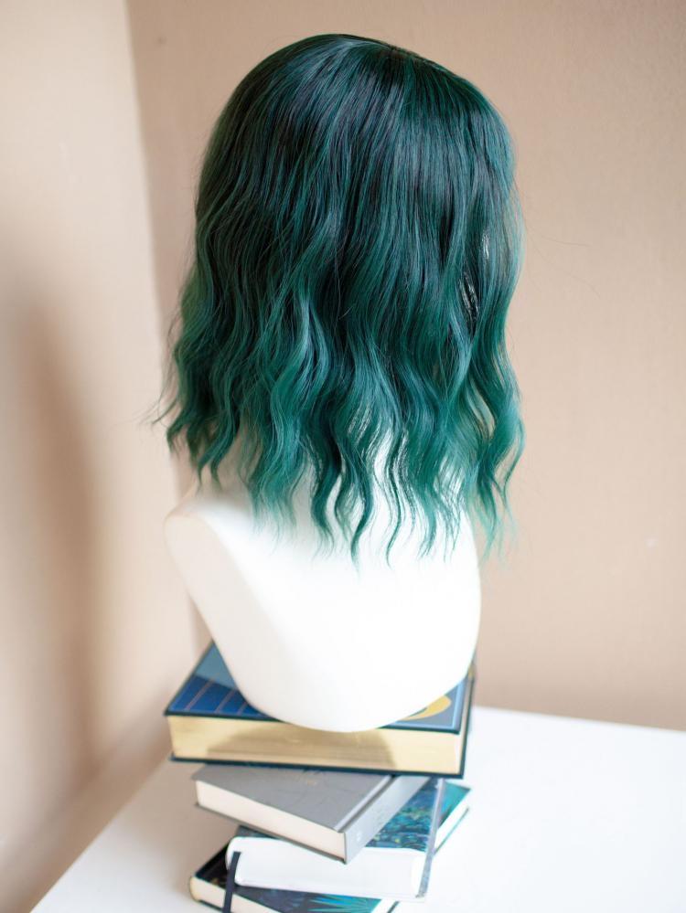 Green Wavy Chic Bob Synthetic Wig