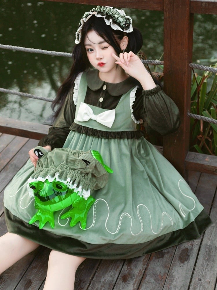 Clearance-Size S for Bust 90cm Green Jumping Frog Embroidery Dress Peter Pan Collar Fake-two Pieces Design - Sukuroi